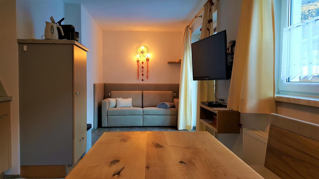 פרטנאו Ferienhaus Gundi מראה חיצוני תמונה